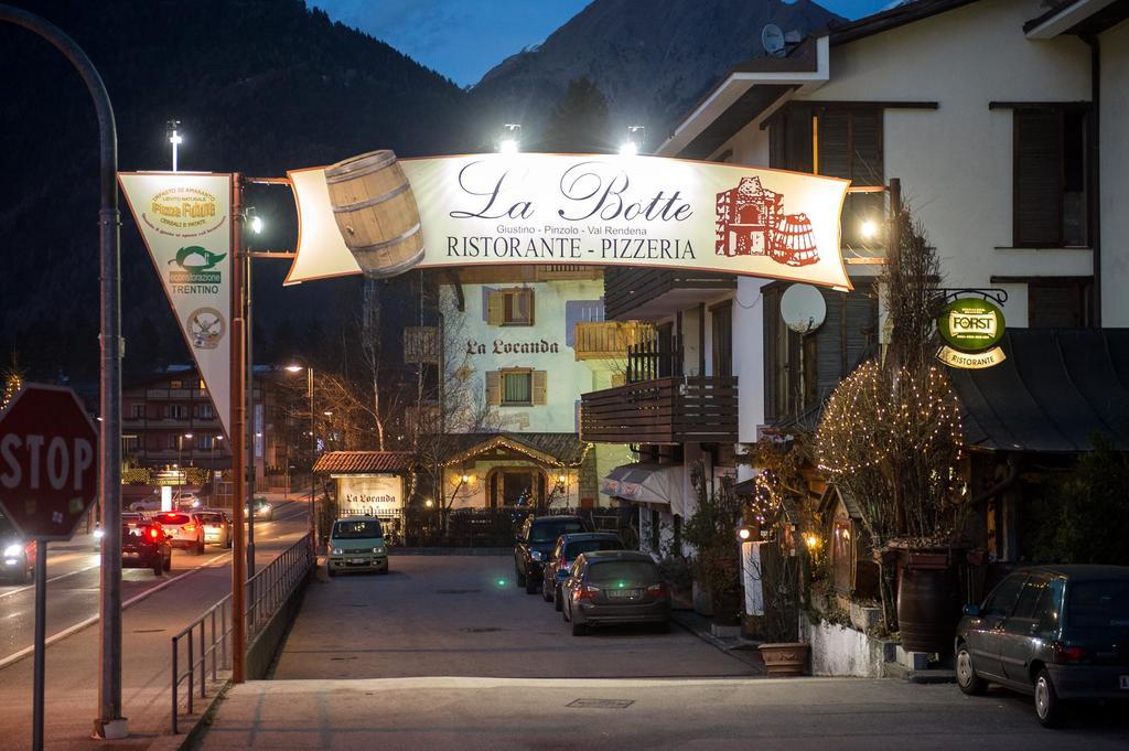 Hotel La Locanda Pinzolo Luaran gambar